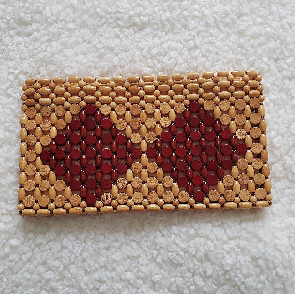 Wood clutch